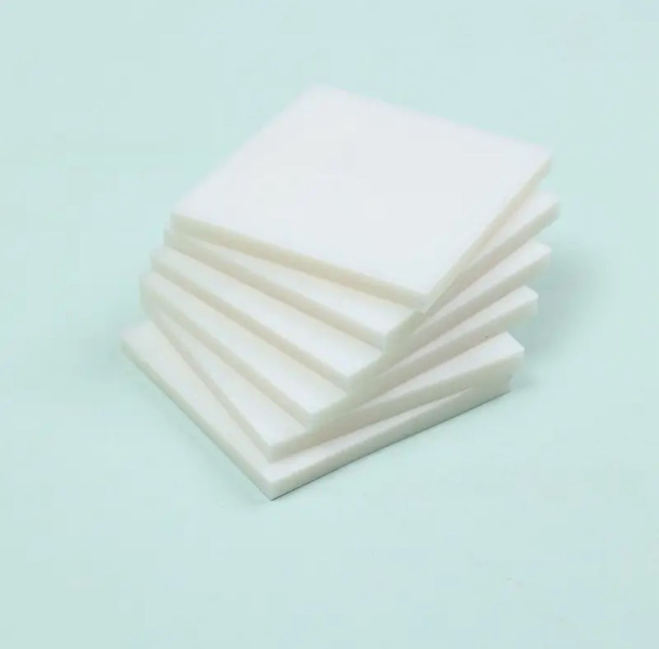 koolitarvete komplekt liimirulli, märkmepaberite ja pastakaga